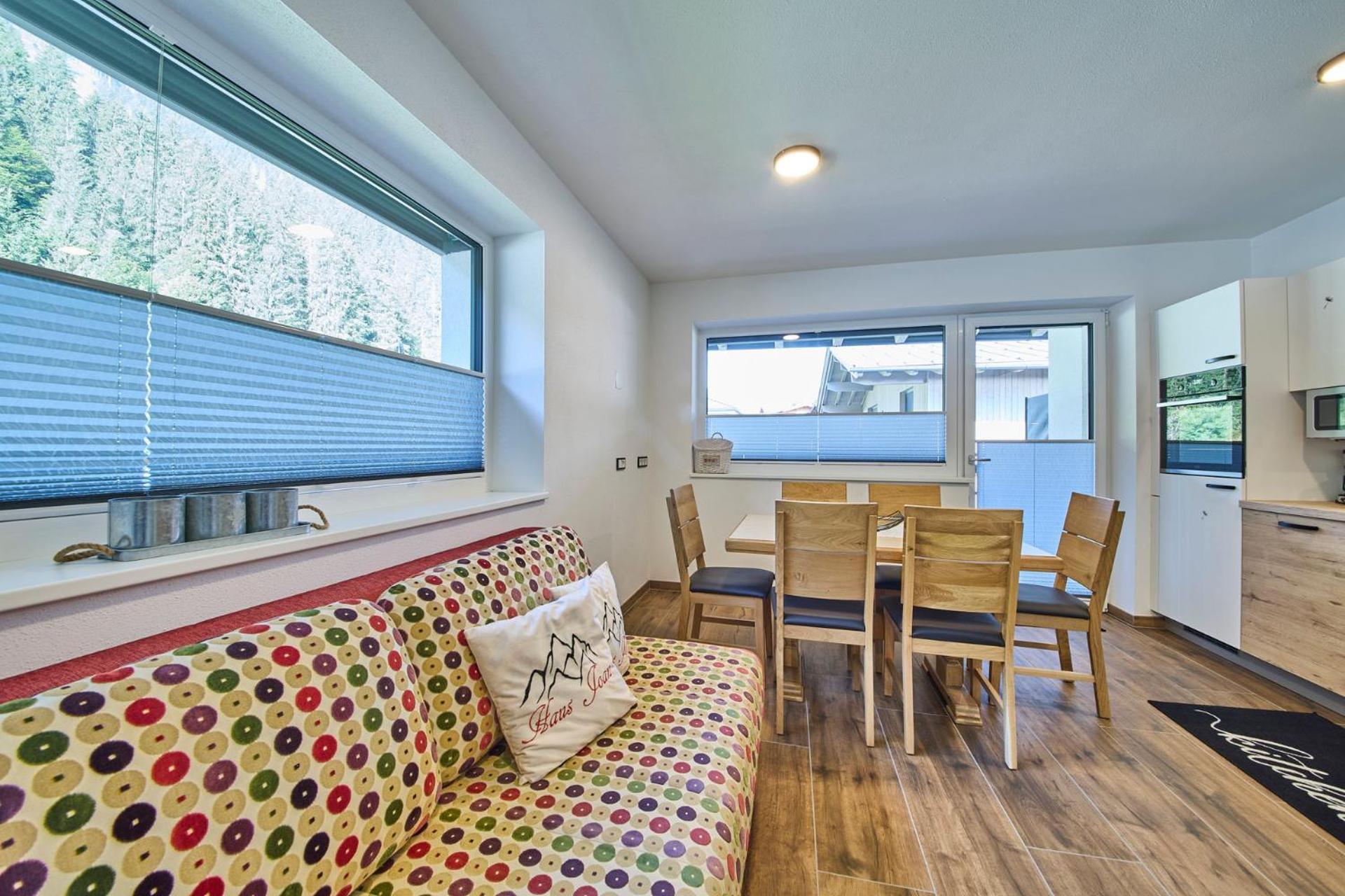 Haus Joan - Apartments Saalbach Exterior foto